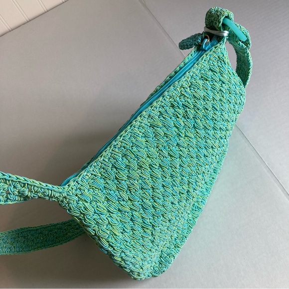 NWOT LIZ Claiborne Shoulder Bag Crochet Teal Blue with Yellow Accents. - Picture 11 of 15
